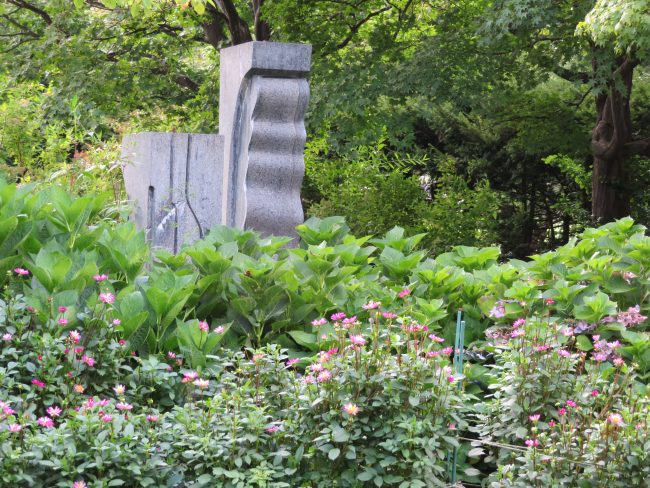 ポートランド庭園の彫刻