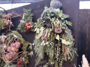 ボリューム感のあるスワッグ