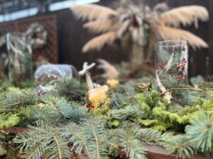 展示会場中央のテーブルアレンジ